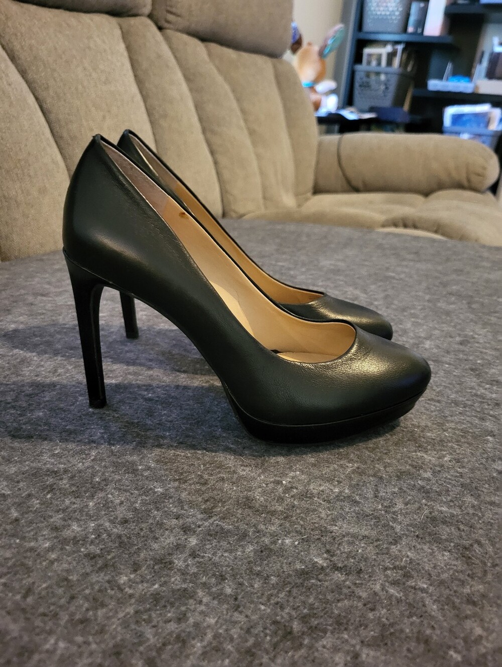 Gianni Bini Black Platform Stiletto Pumps - Picture 4 of 6